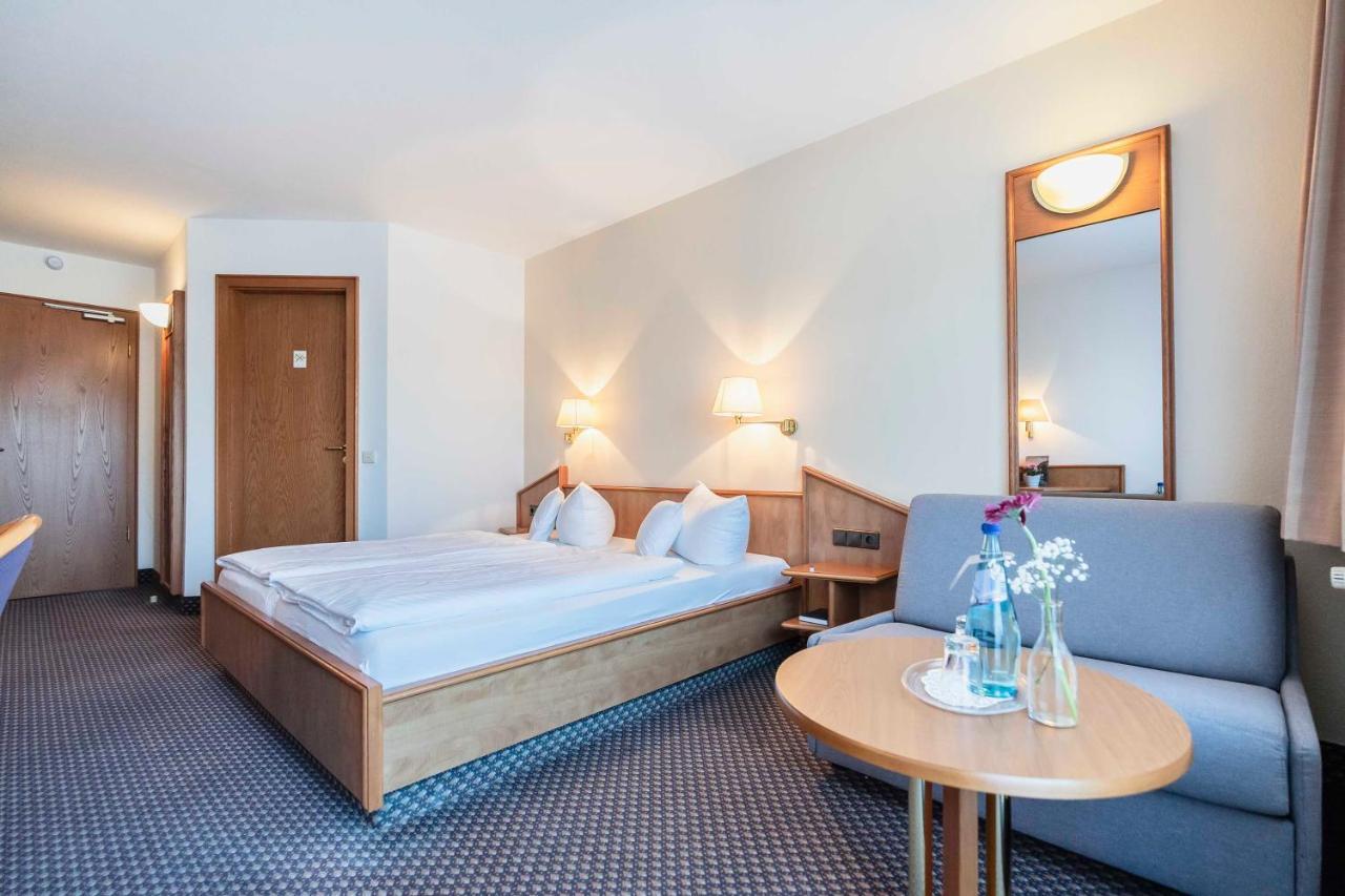 Hotel Markgraf Lehnin Eksteriør billede
