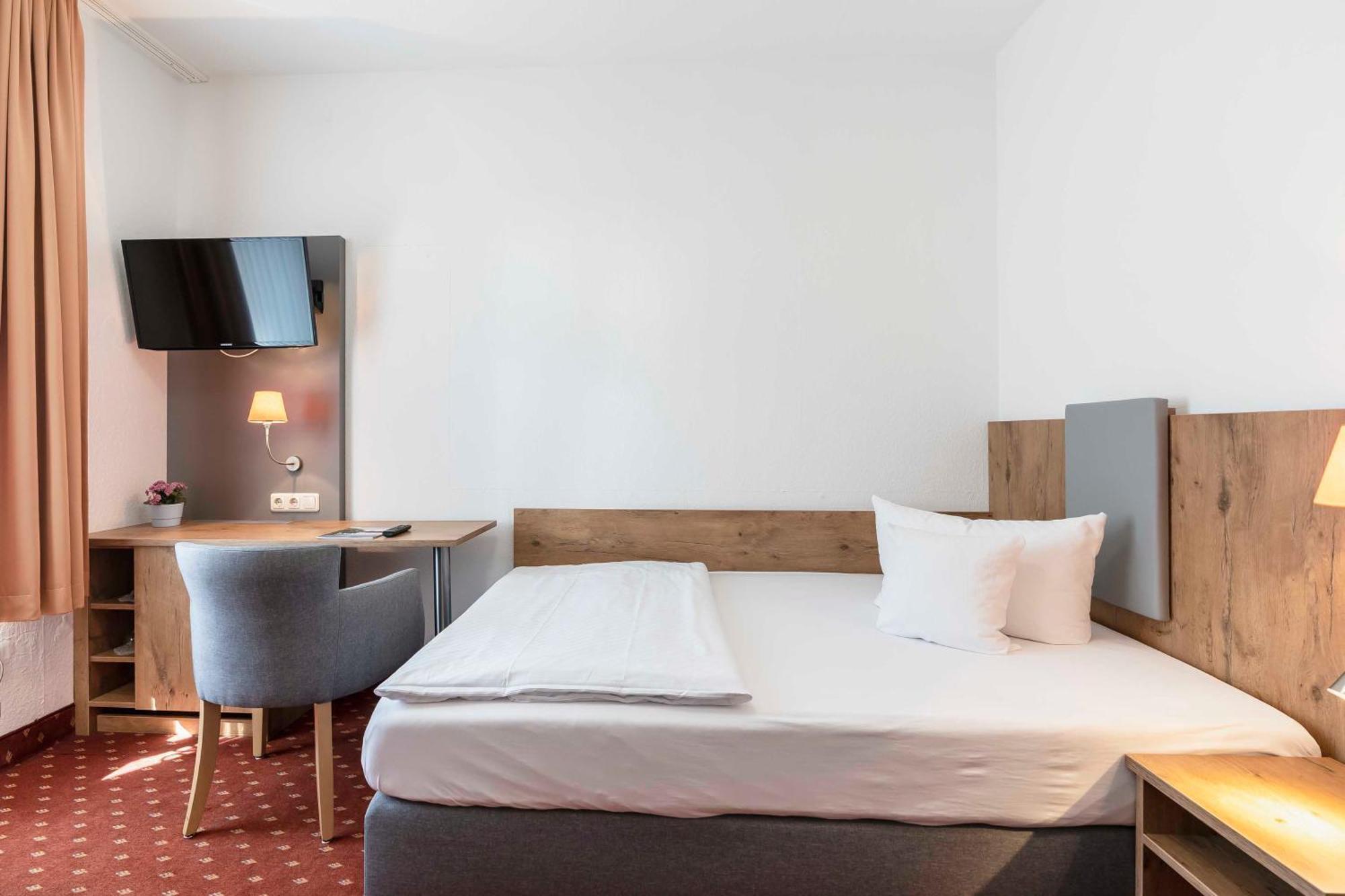 Hotel Markgraf Lehnin Eksteriør billede